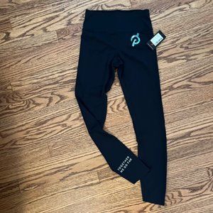 Essential High-Rise Tulip Hem Pocket Legging